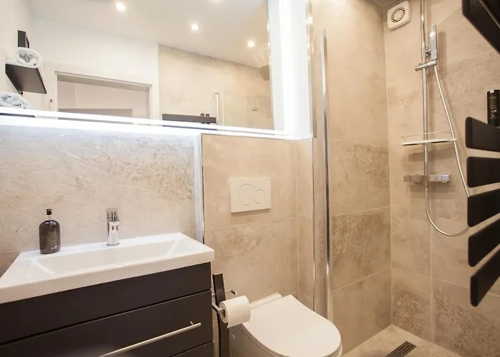 Welcome In - 'zum Hohlen Rain' Met Terras En Barbecue